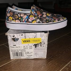 Unisex Slip-on Charlie Brown Vans